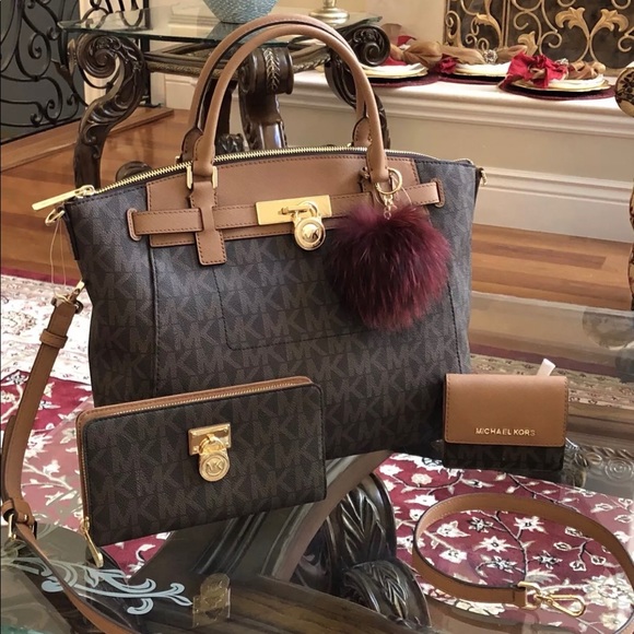 Michael Kors Handbags - NWT 4pcs
